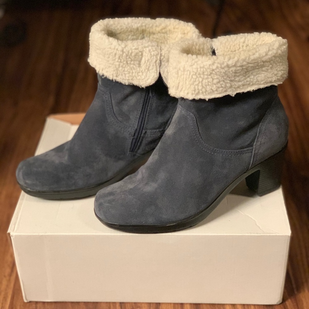 Clarks Booties 👢